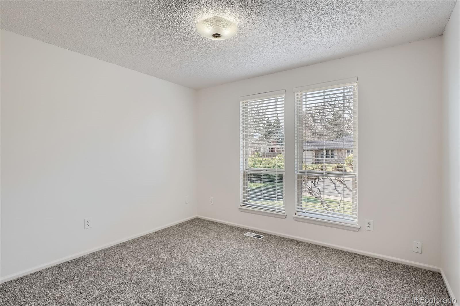 MLS Image #21 for 4114 s niagara way,denver, Colorado