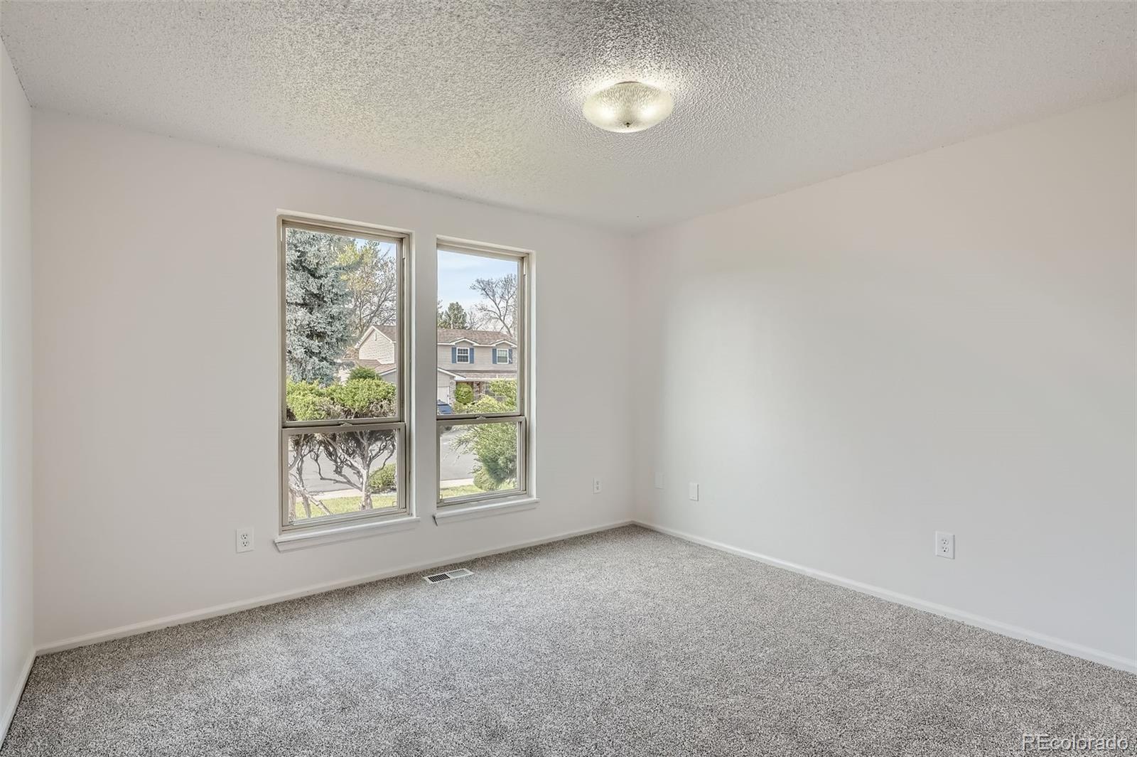 MLS Image #22 for 4114 s niagara way,denver, Colorado
