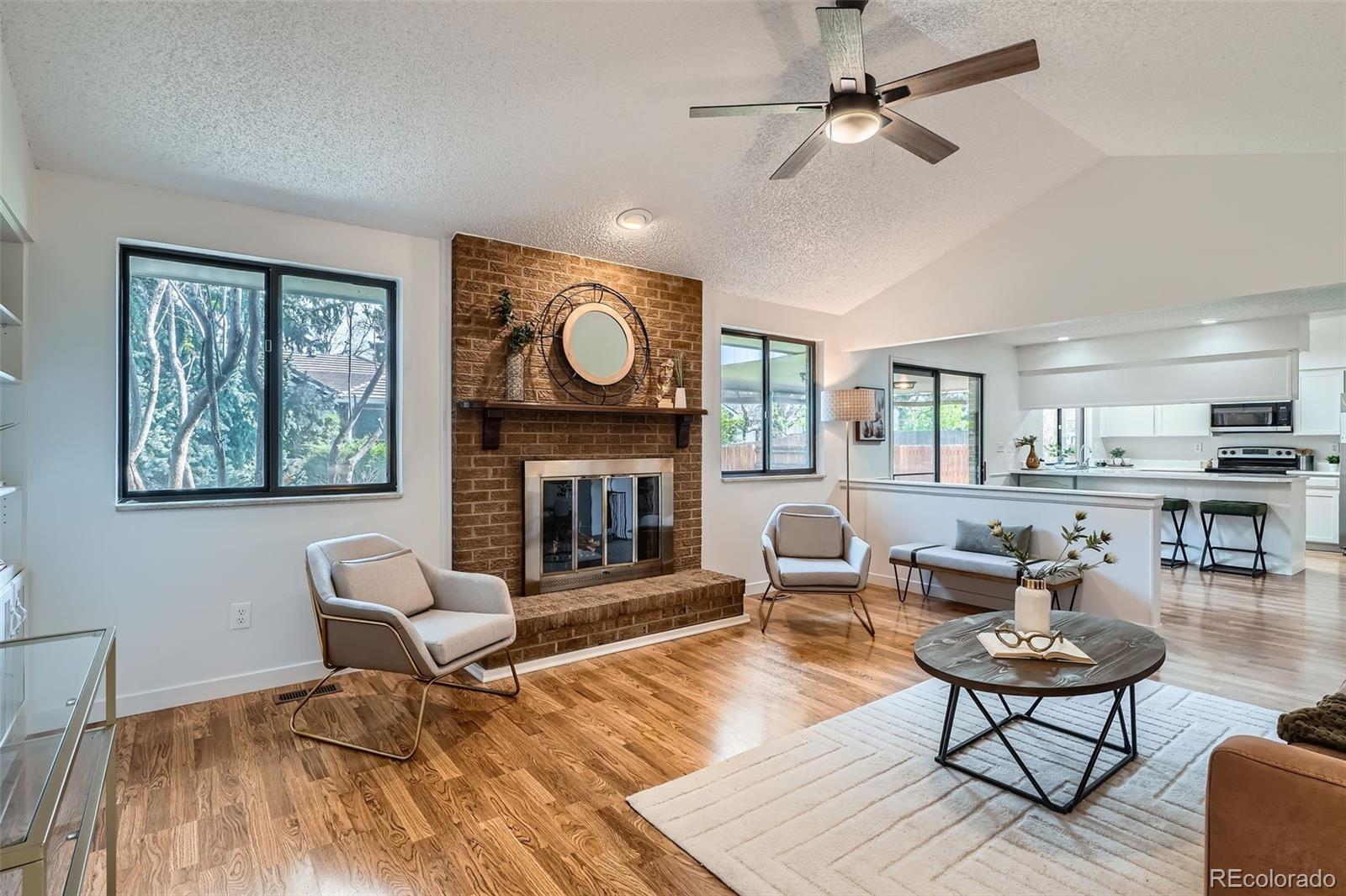 MLS Image #6 for 4114 s niagara way,denver, Colorado