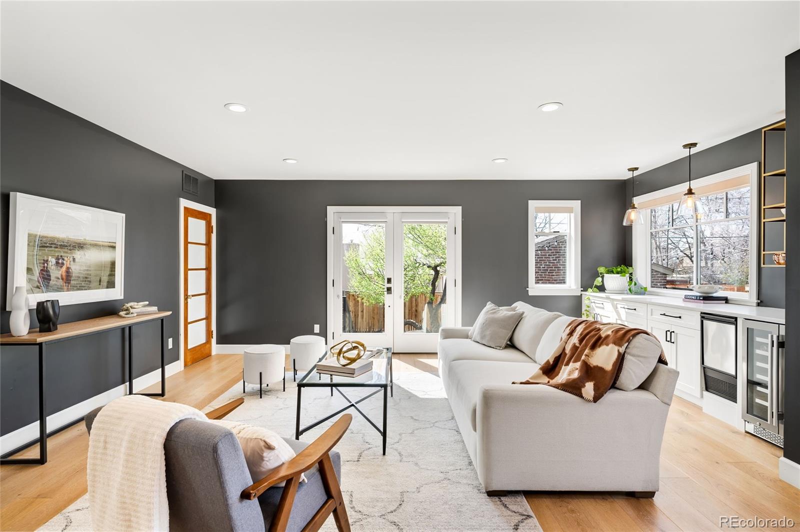 MLS Image #12 for 985 s steele street,denver, Colorado