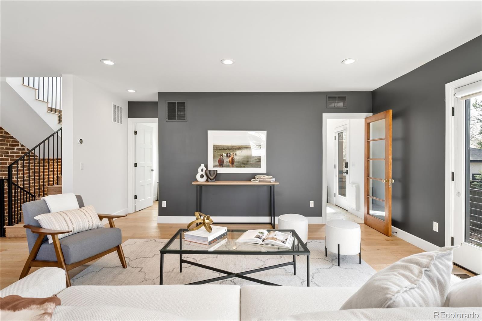 MLS Image #13 for 985 s steele street,denver, Colorado