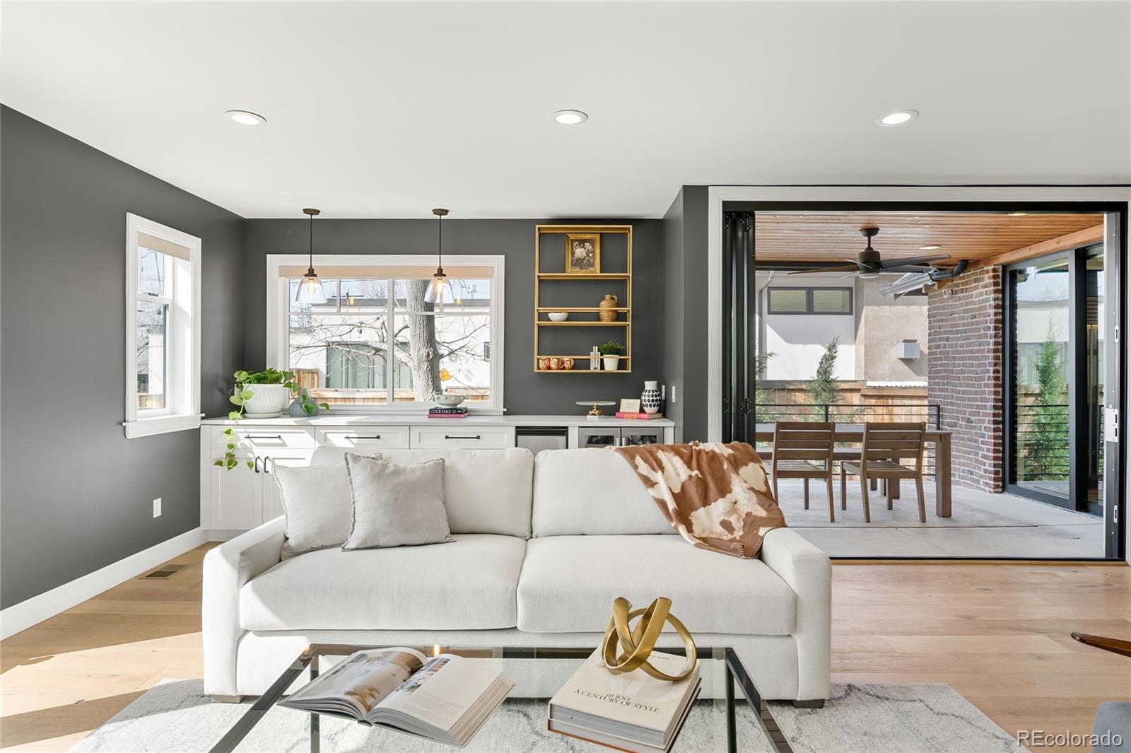 MLS Image #16 for 985 s steele street,denver, Colorado