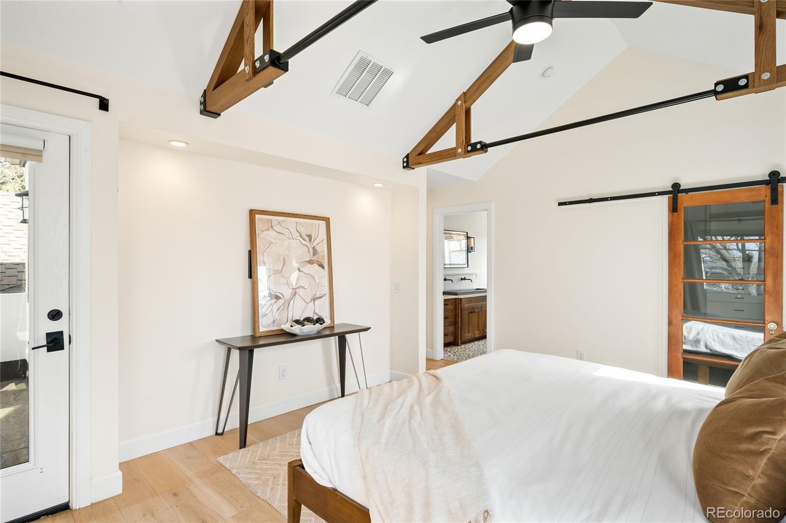 MLS Image #27 for 985 s steele street,denver, Colorado