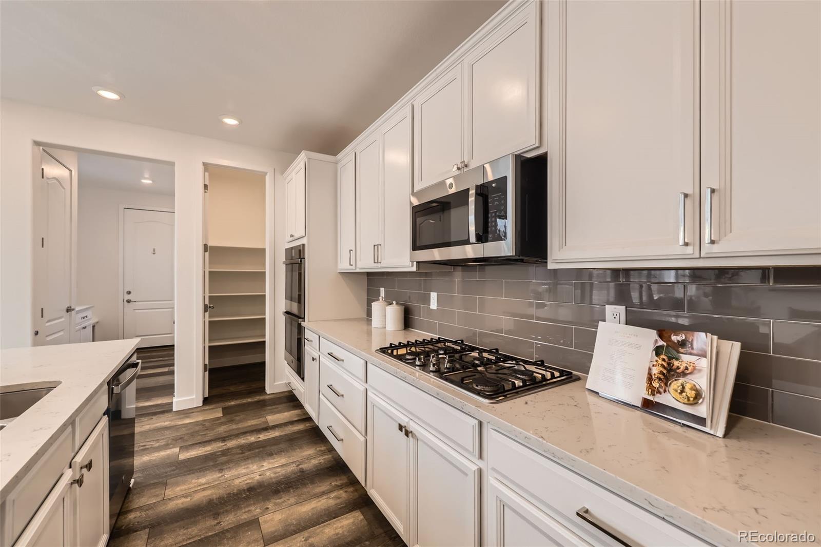 MLS Image #9 for 5983  fulton street,denver, Colorado