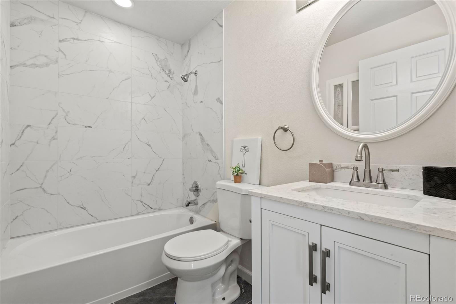MLS Image #14 for 16543 e kansas place,aurora, Colorado