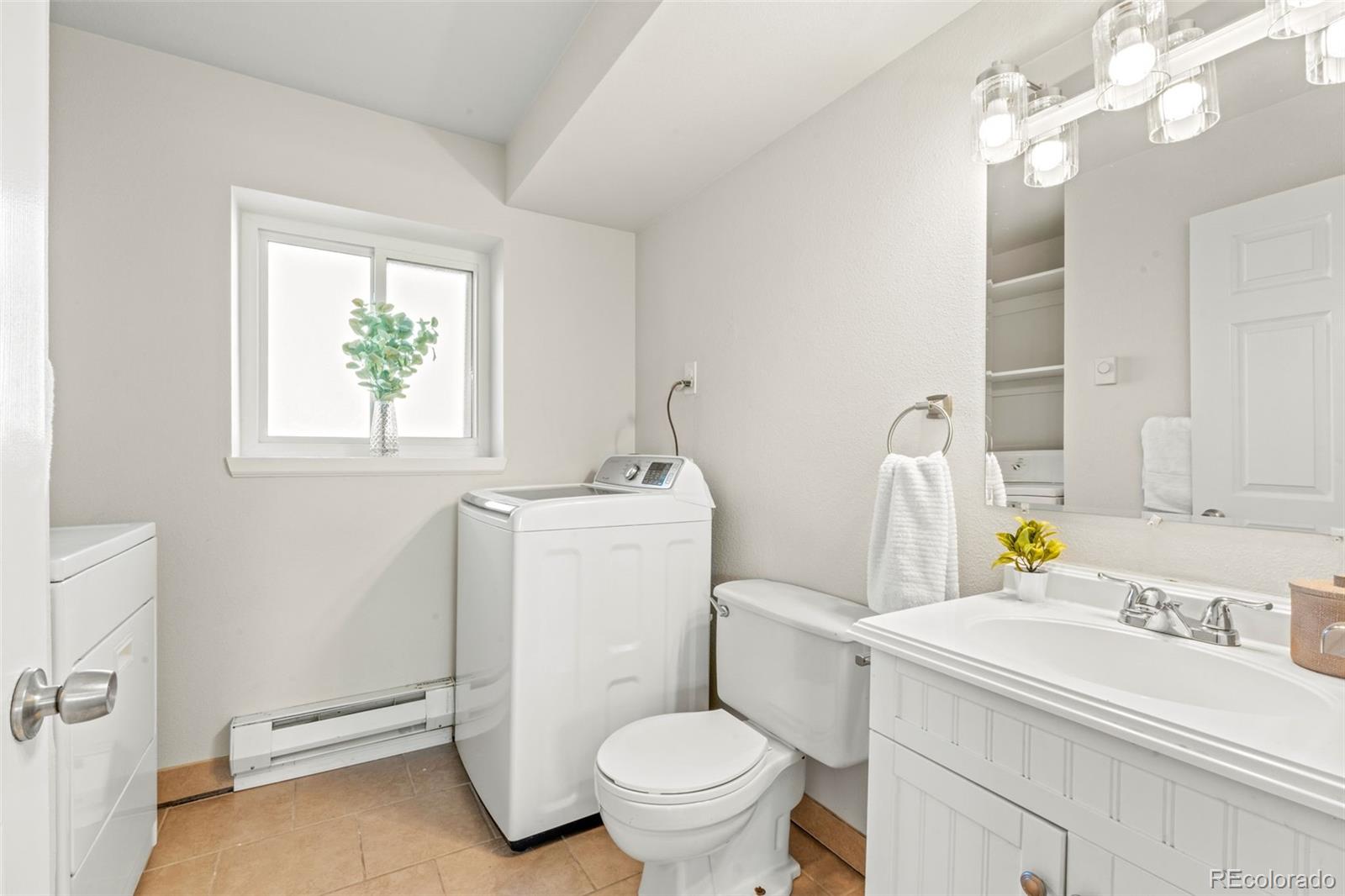 MLS Image #17 for 16543 e kansas place,aurora, Colorado