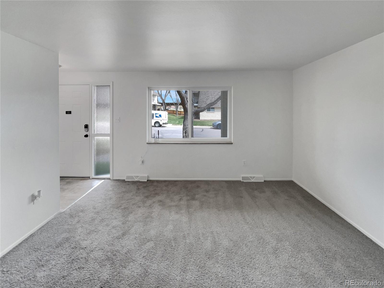 MLS Image #2 for 11422 w 17th place ,lakewood, Colorado