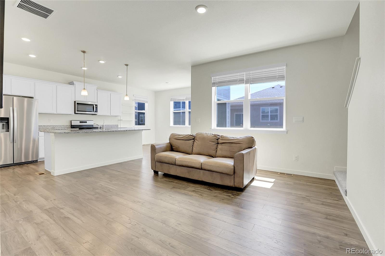 MLS Image #4 for 45840  laceleaf drive,bennett, Colorado