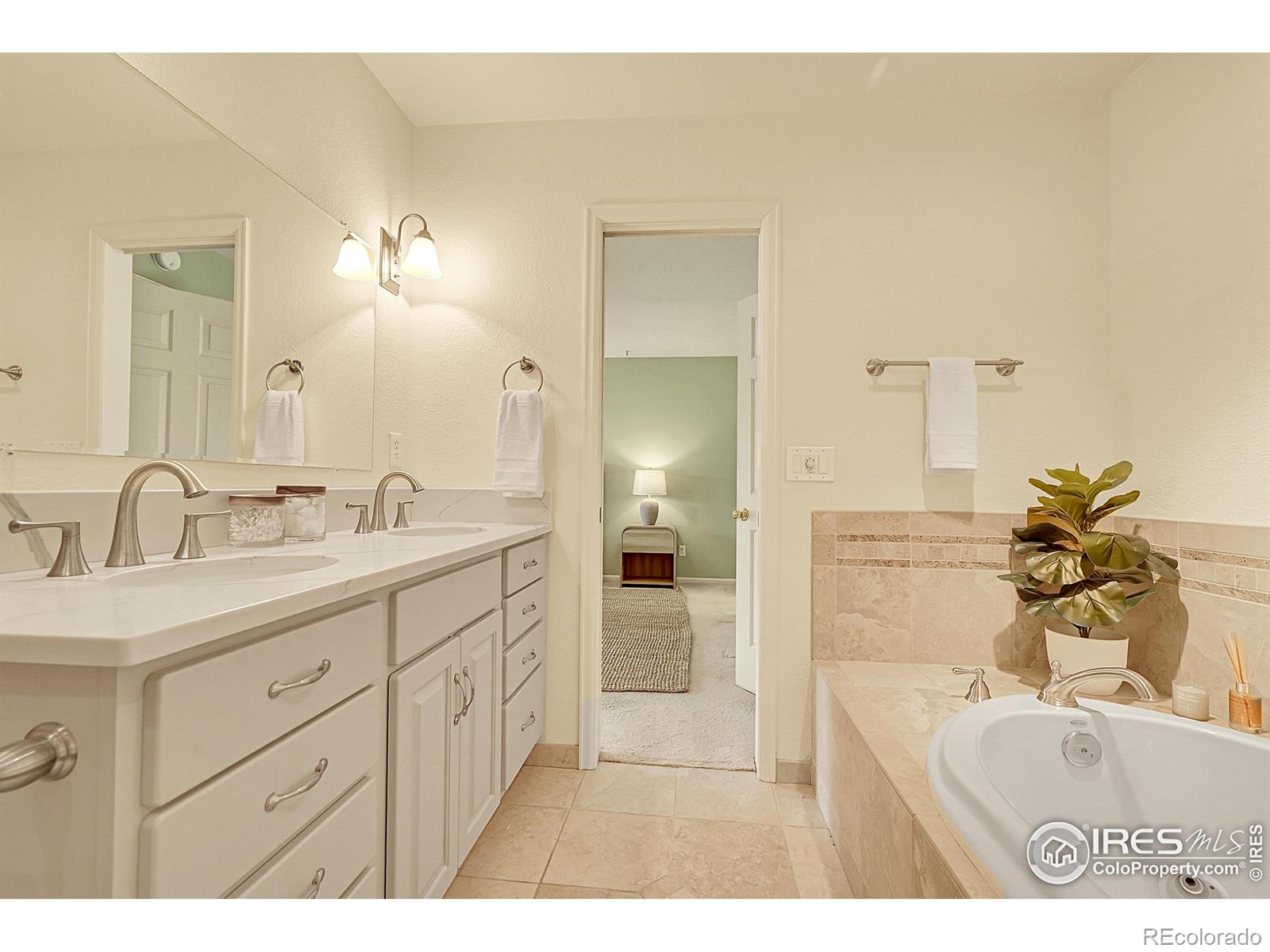 MLS Image #12 for 2205  lake park drive,longmont, Colorado