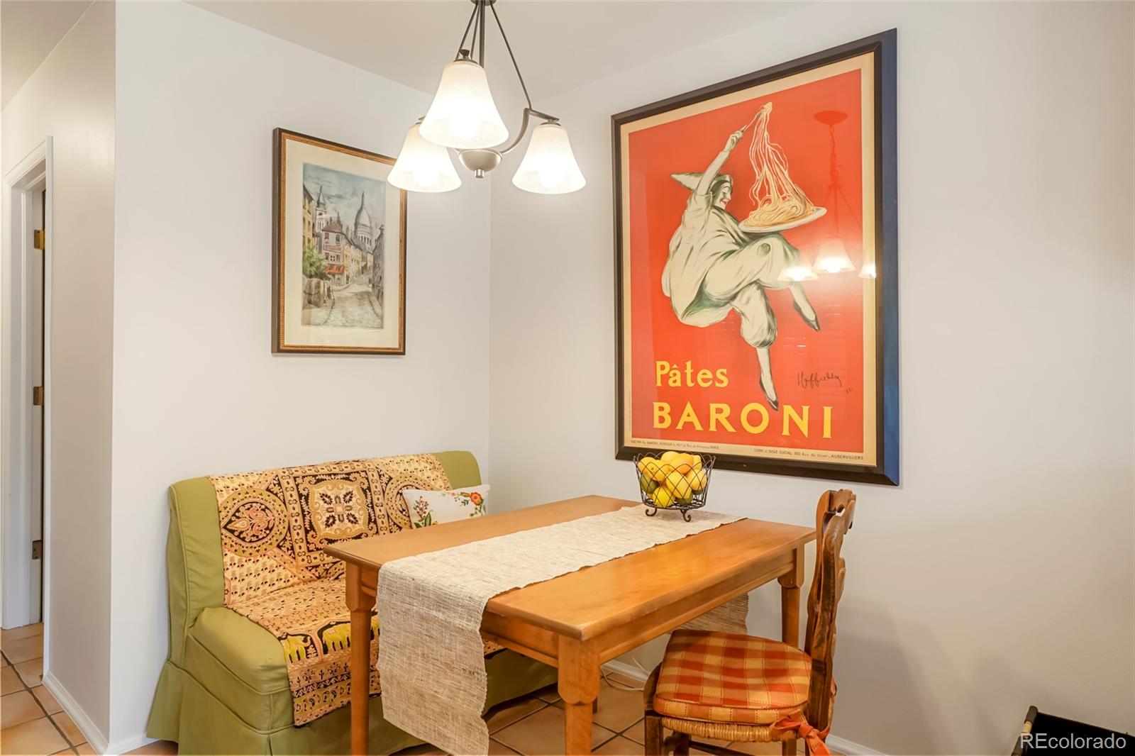 MLS Image #11 for 1578 s syracuse street,denver, Colorado