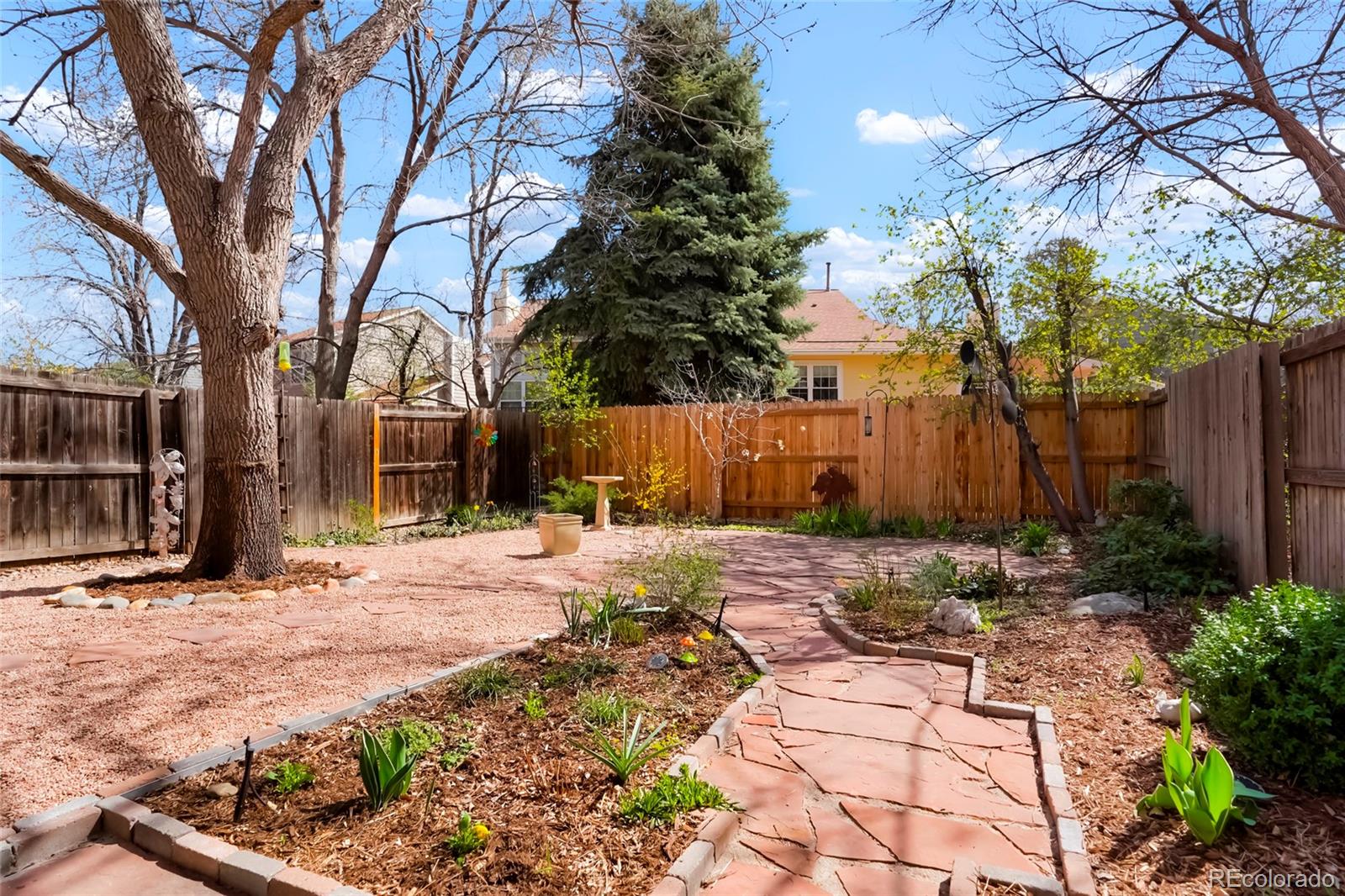 MLS Image #26 for 1578 s syracuse street,denver, Colorado