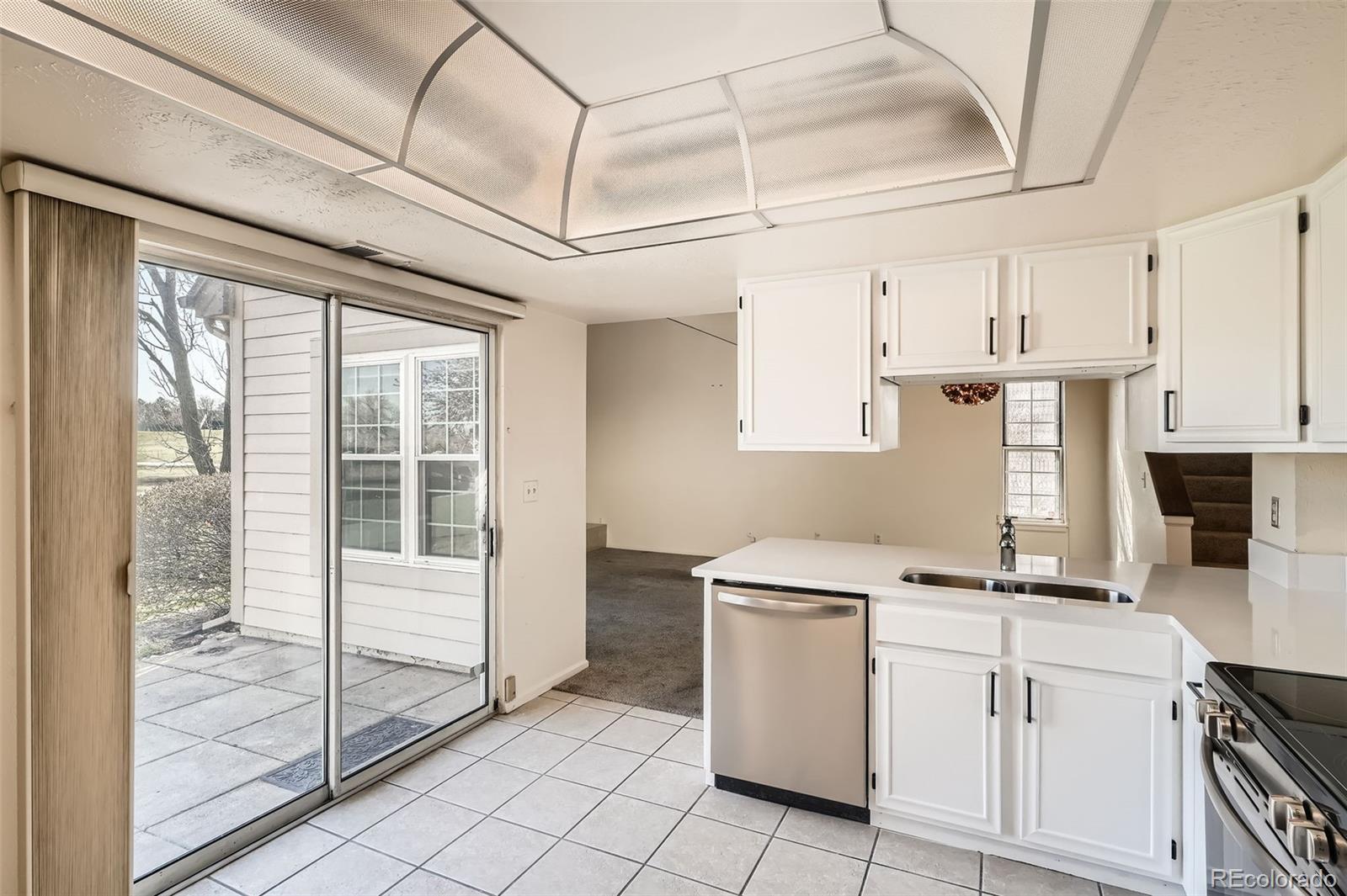 MLS Image #12 for 2122 s victor street,aurora, Colorado