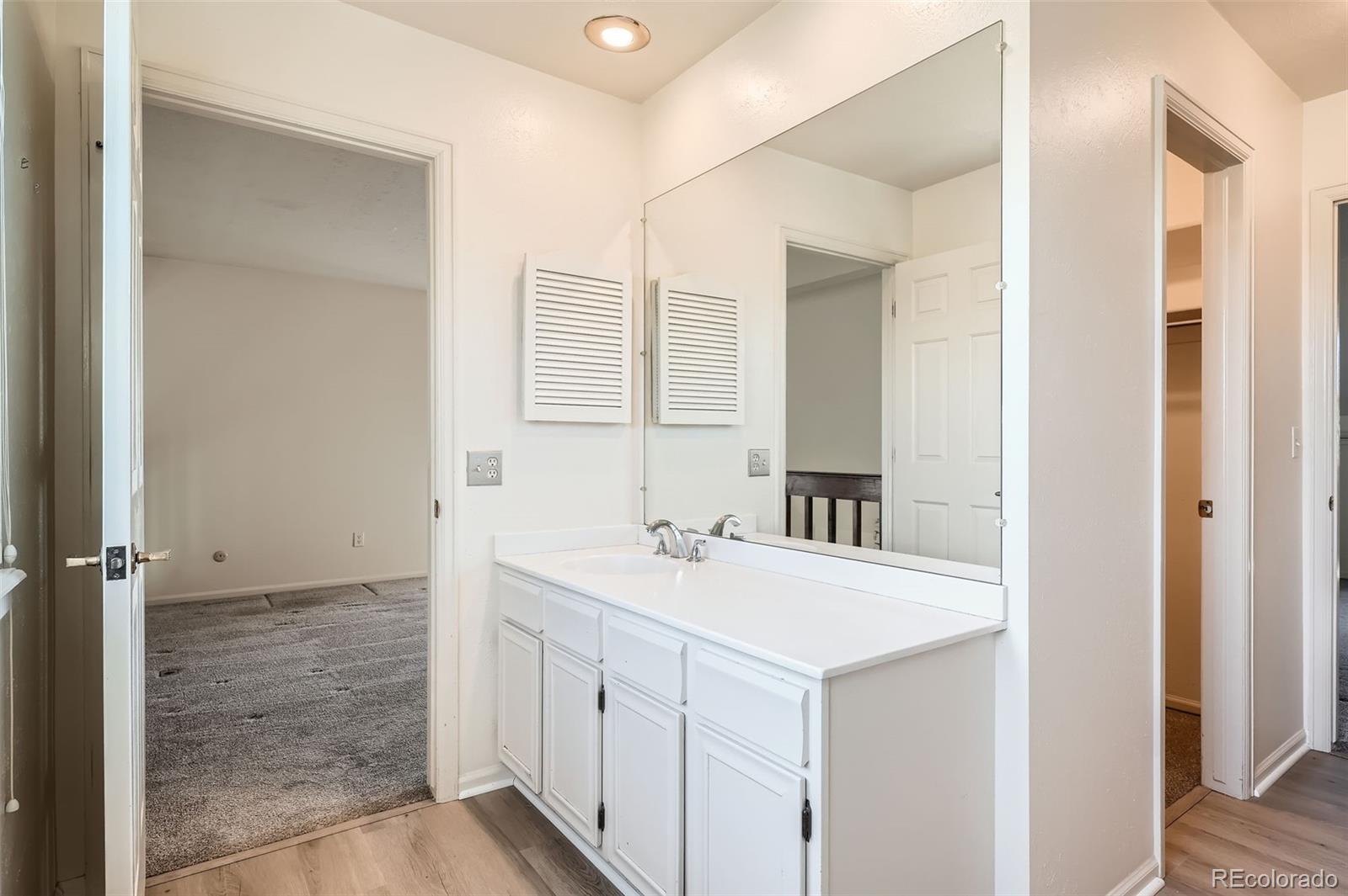 MLS Image #22 for 2122 s victor street,aurora, Colorado