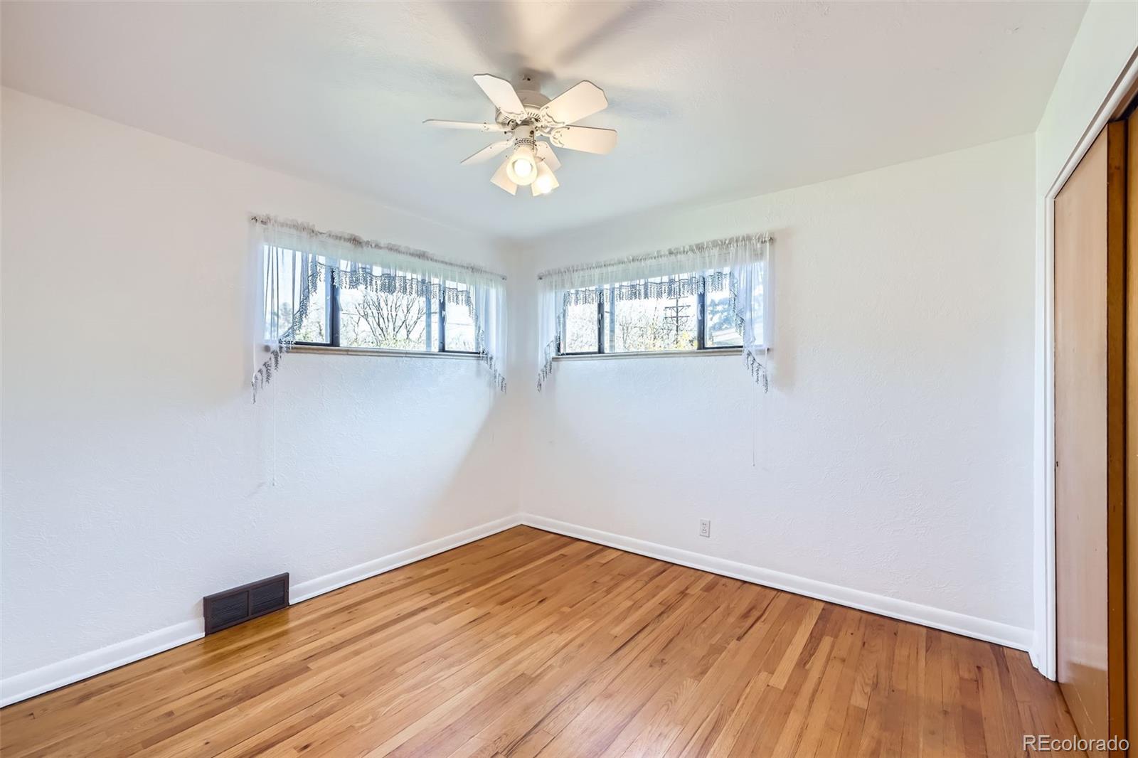 MLS Image #11 for 2070  kingston street,aurora, Colorado