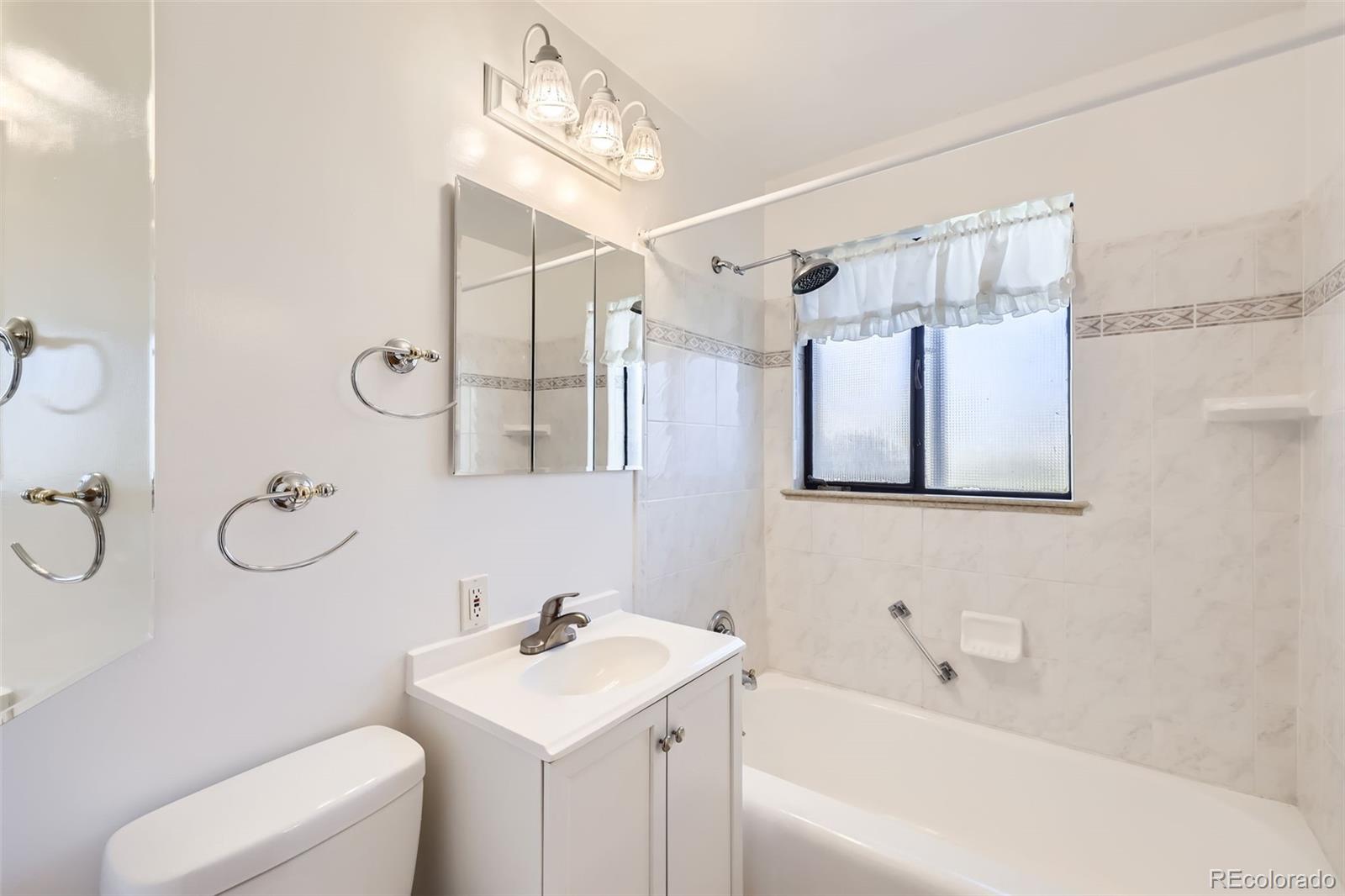 MLS Image #8 for 2070  kingston street,aurora, Colorado