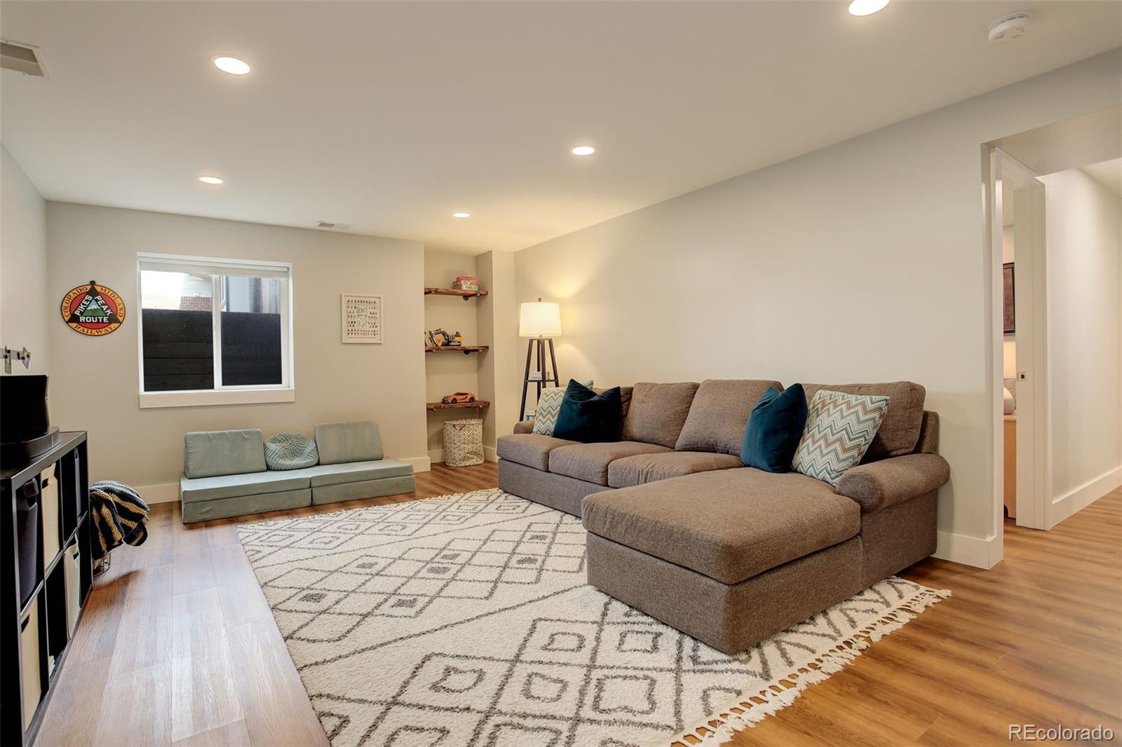 MLS Image #28 for 66  yank way,lakewood, Colorado