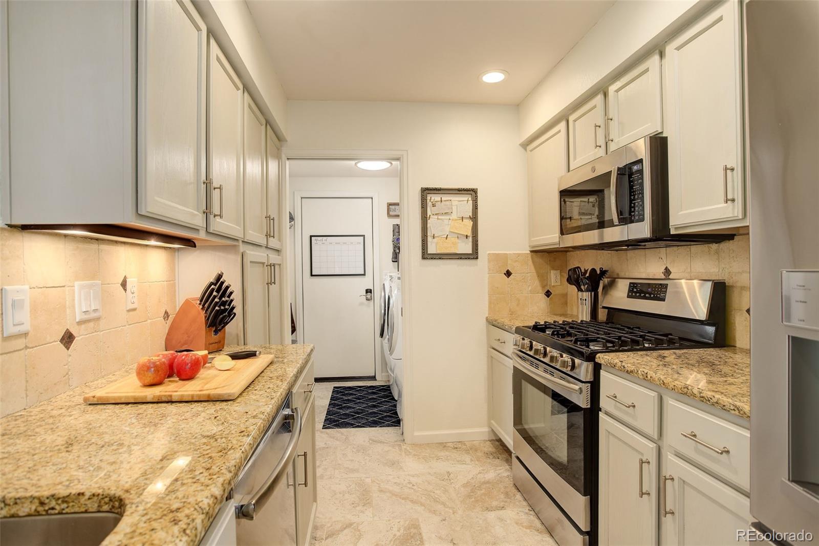 MLS Image #8 for 66  yank way,lakewood, Colorado