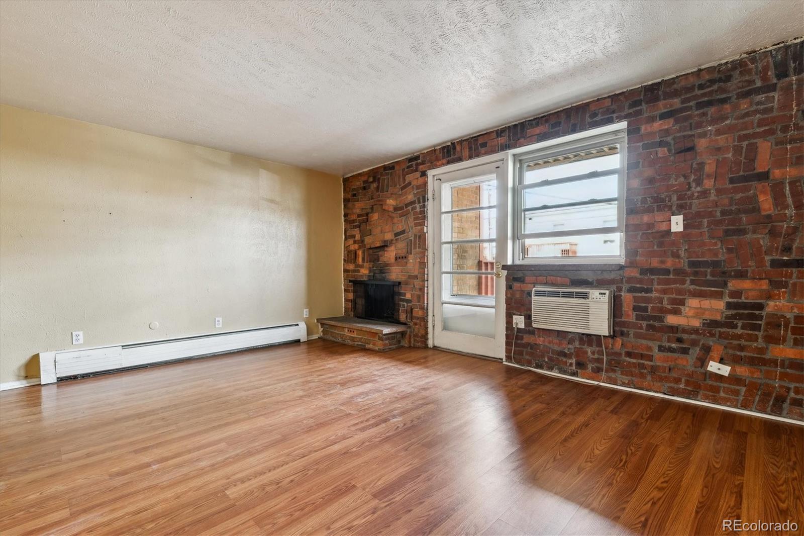 MLS Image #2 for 625 n pennsylvania street,denver, Colorado
