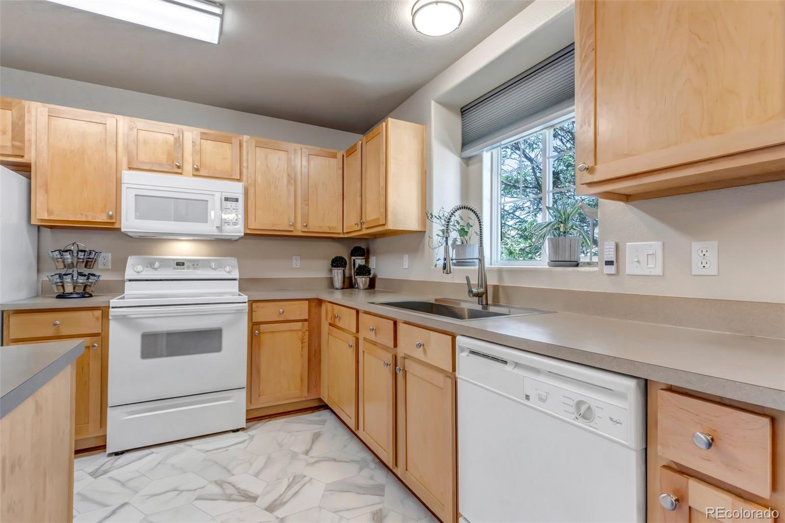 MLS Image #9 for 7005  ash creek heights,colorado springs, Colorado