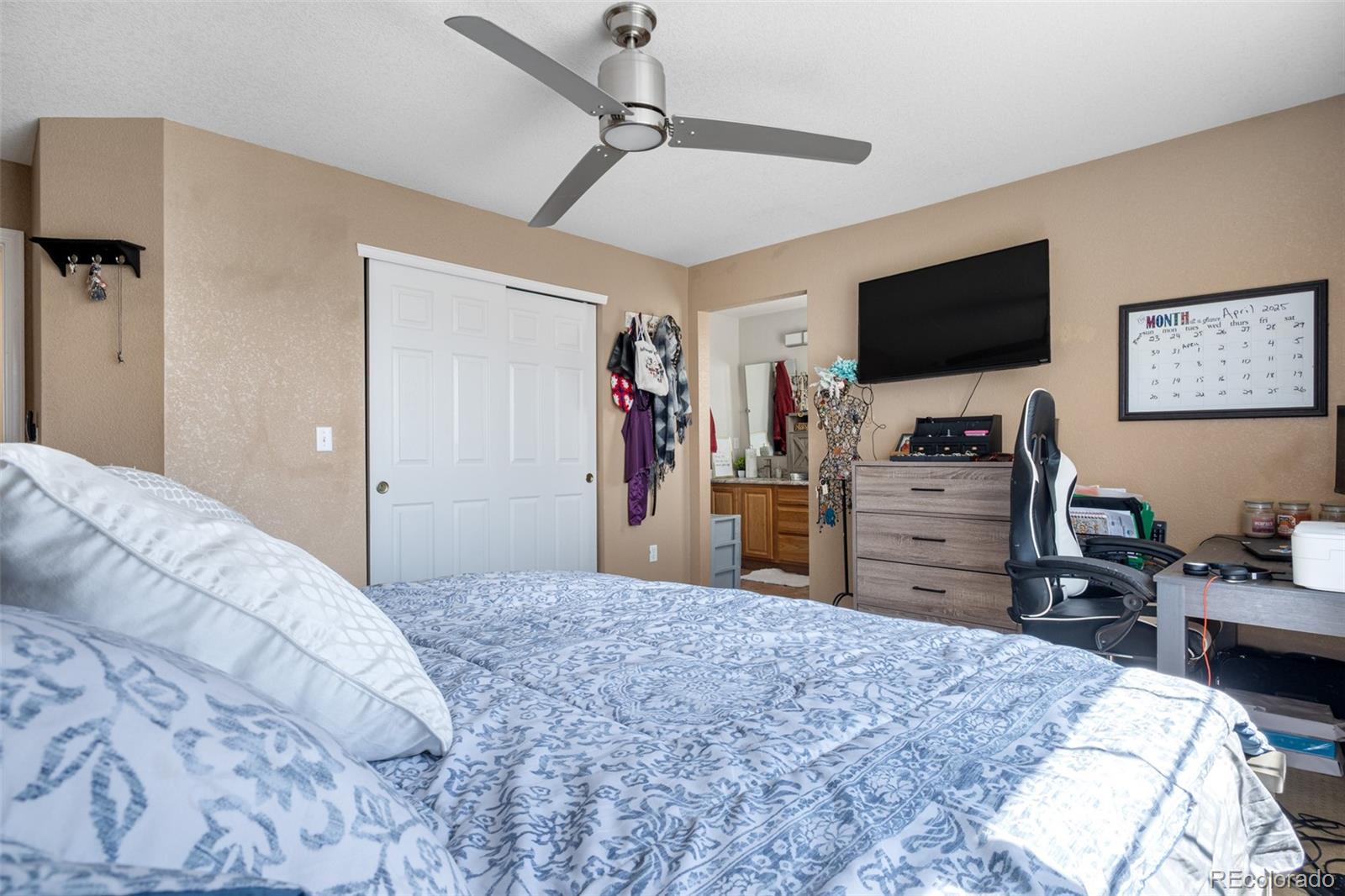 MLS Image #19 for 19707 e 59th place,aurora, Colorado