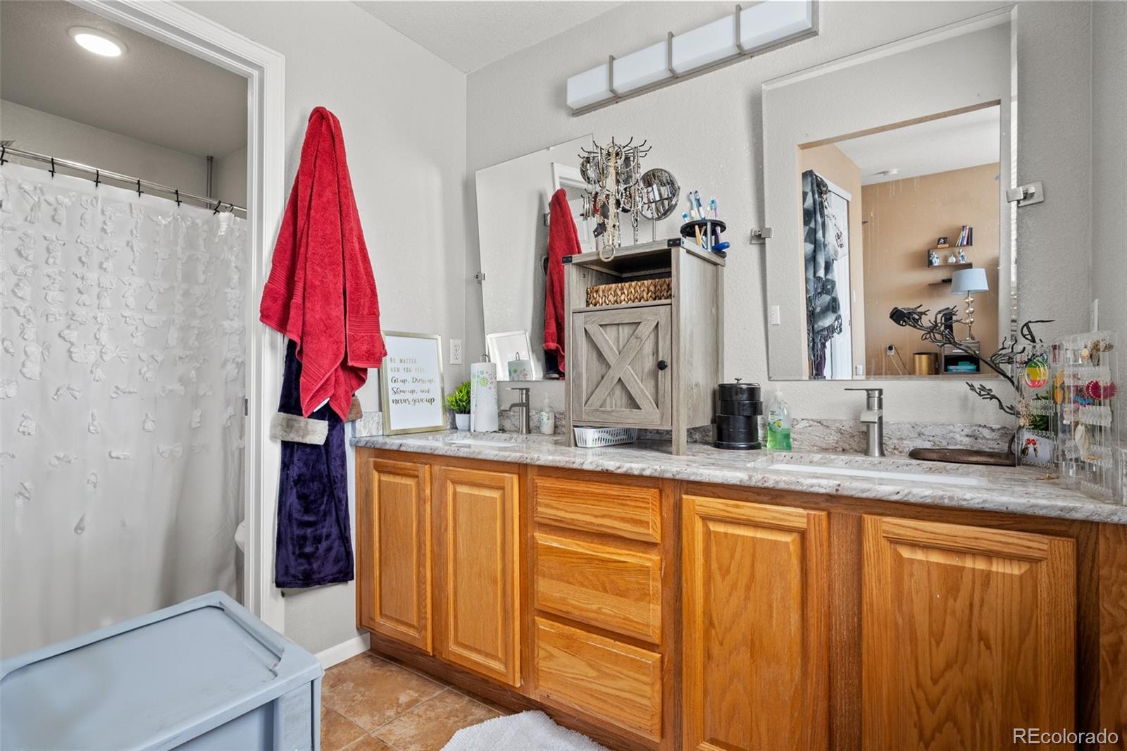 MLS Image #20 for 19707 e 59th place,aurora, Colorado