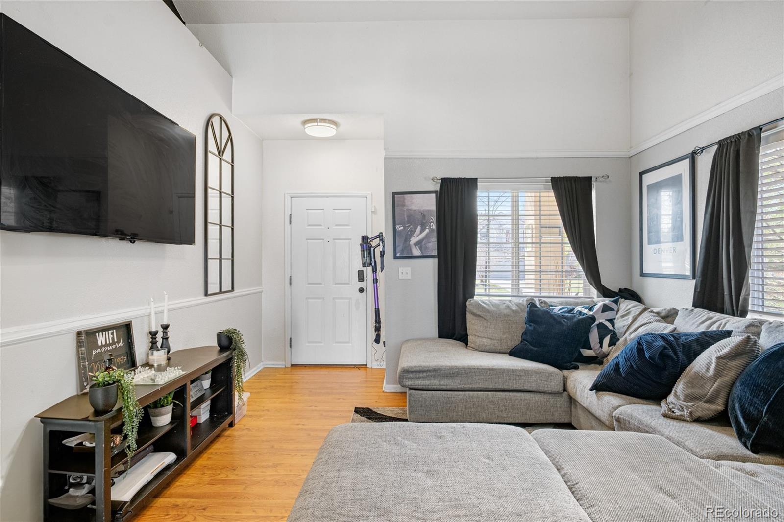 MLS Image #5 for 19707 e 59th place,aurora, Colorado