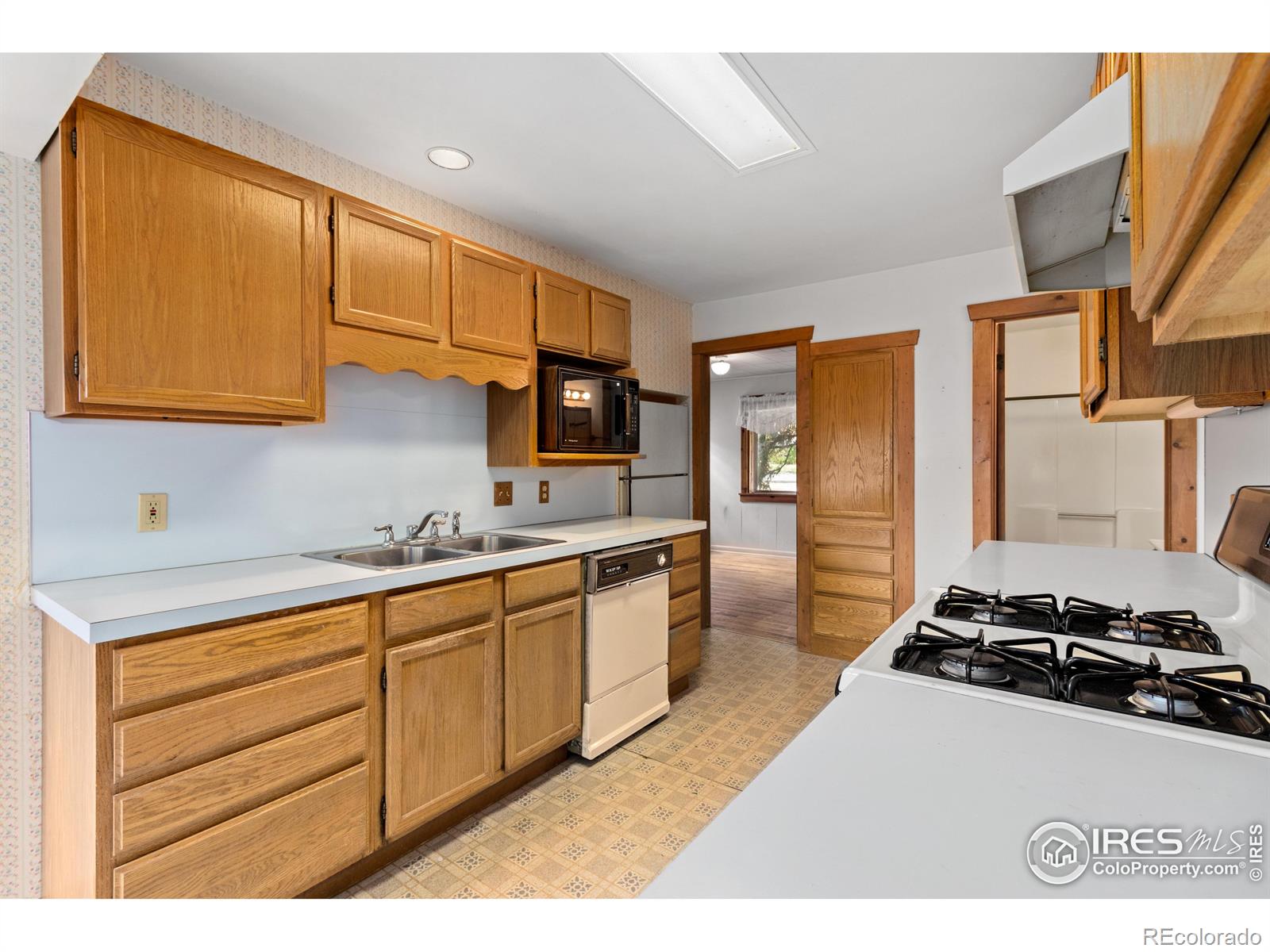 MLS Image #14 for 604  aspen avenue,estes park, Colorado