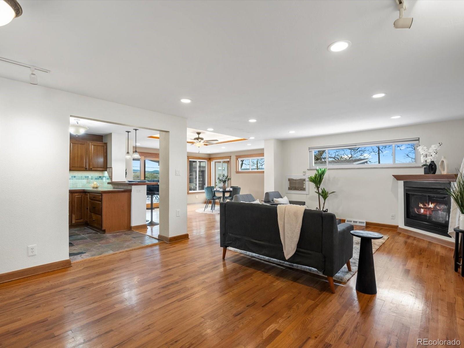 MLS Image #12 for 2698 e cresthill avenue,centennial, Colorado