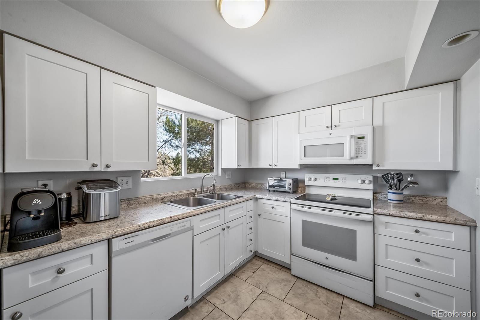 MLS Image #14 for 9231 w louisiana avenue,lakewood, Colorado
