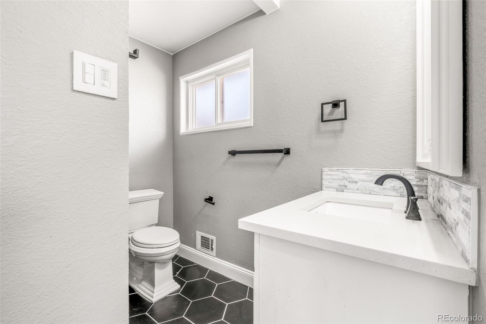 MLS Image #8 for 748 w 100th avenue,northglenn, Colorado