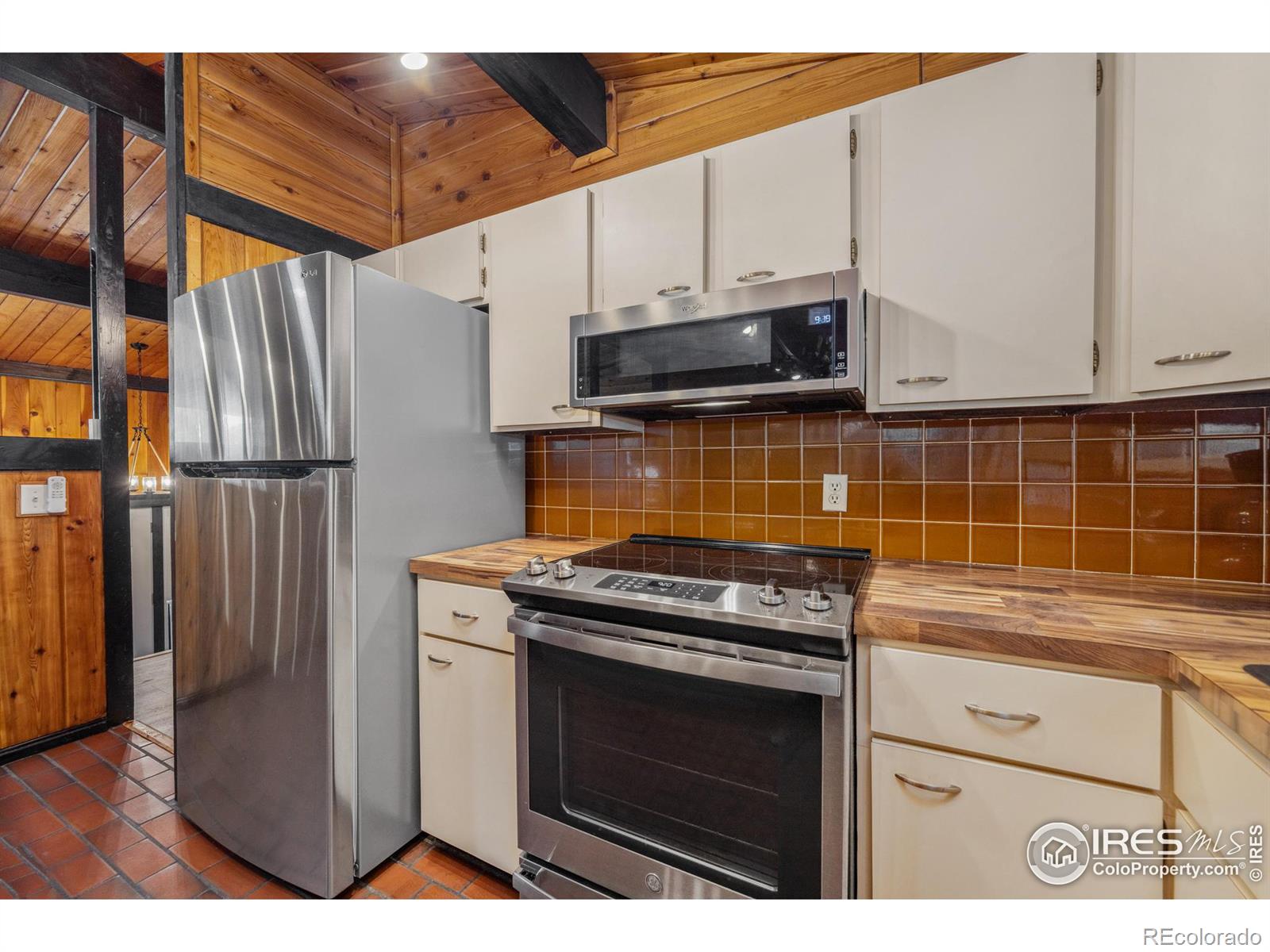 MLS Image #12 for 712  aspen drive,lyons, Colorado