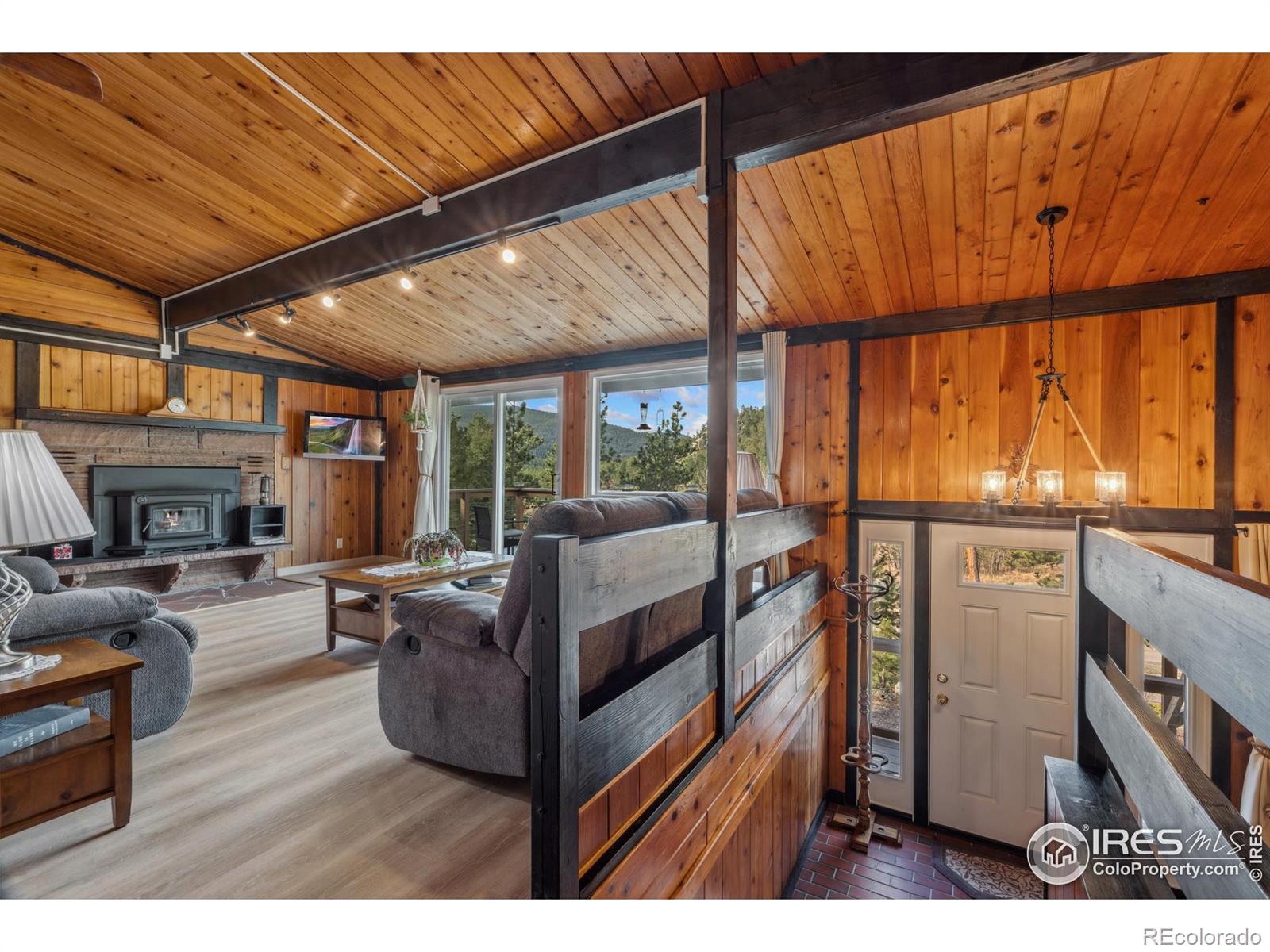 MLS Image #3 for 712  aspen drive,lyons, Colorado