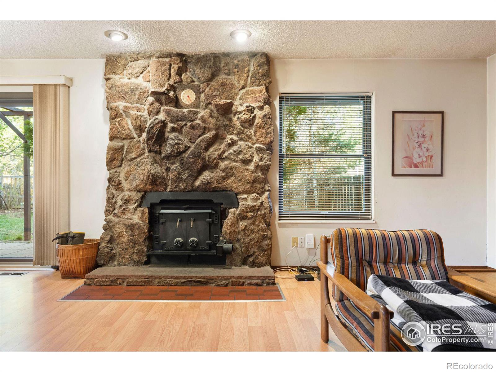 MLS Image #6 for 337  eagle court,longmont, Colorado