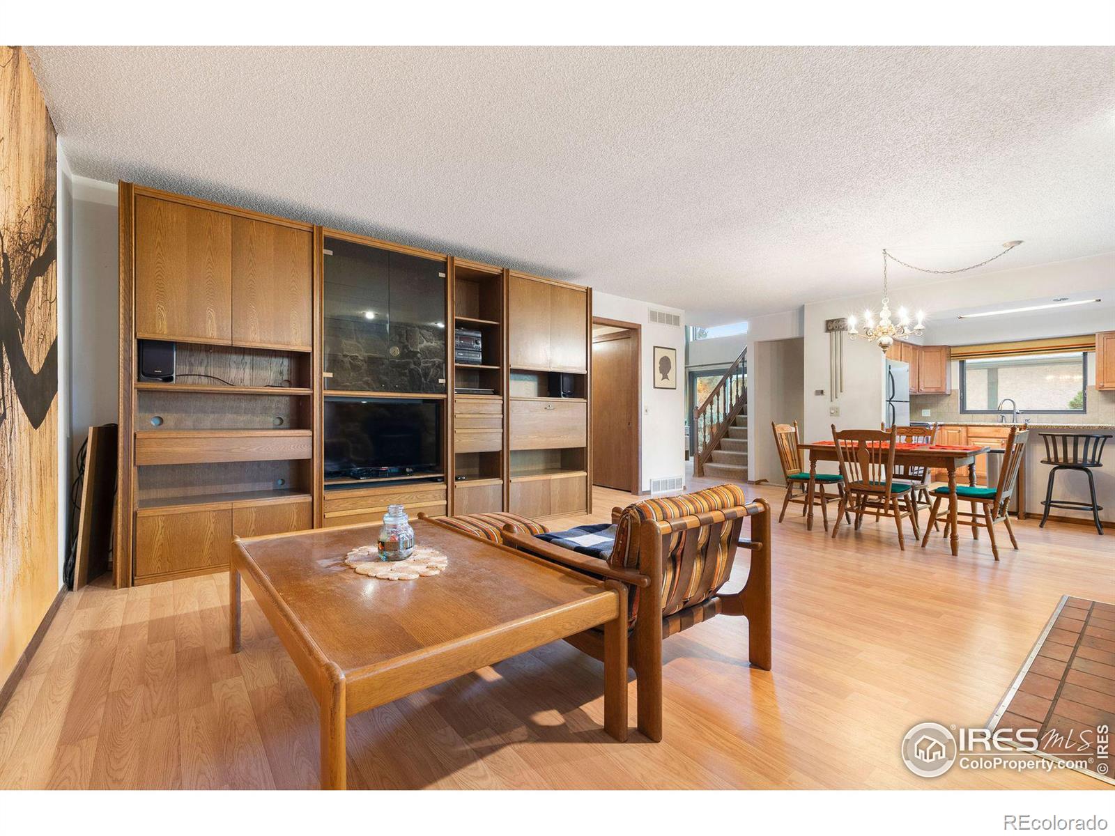 MLS Image #7 for 337  eagle court,longmont, Colorado