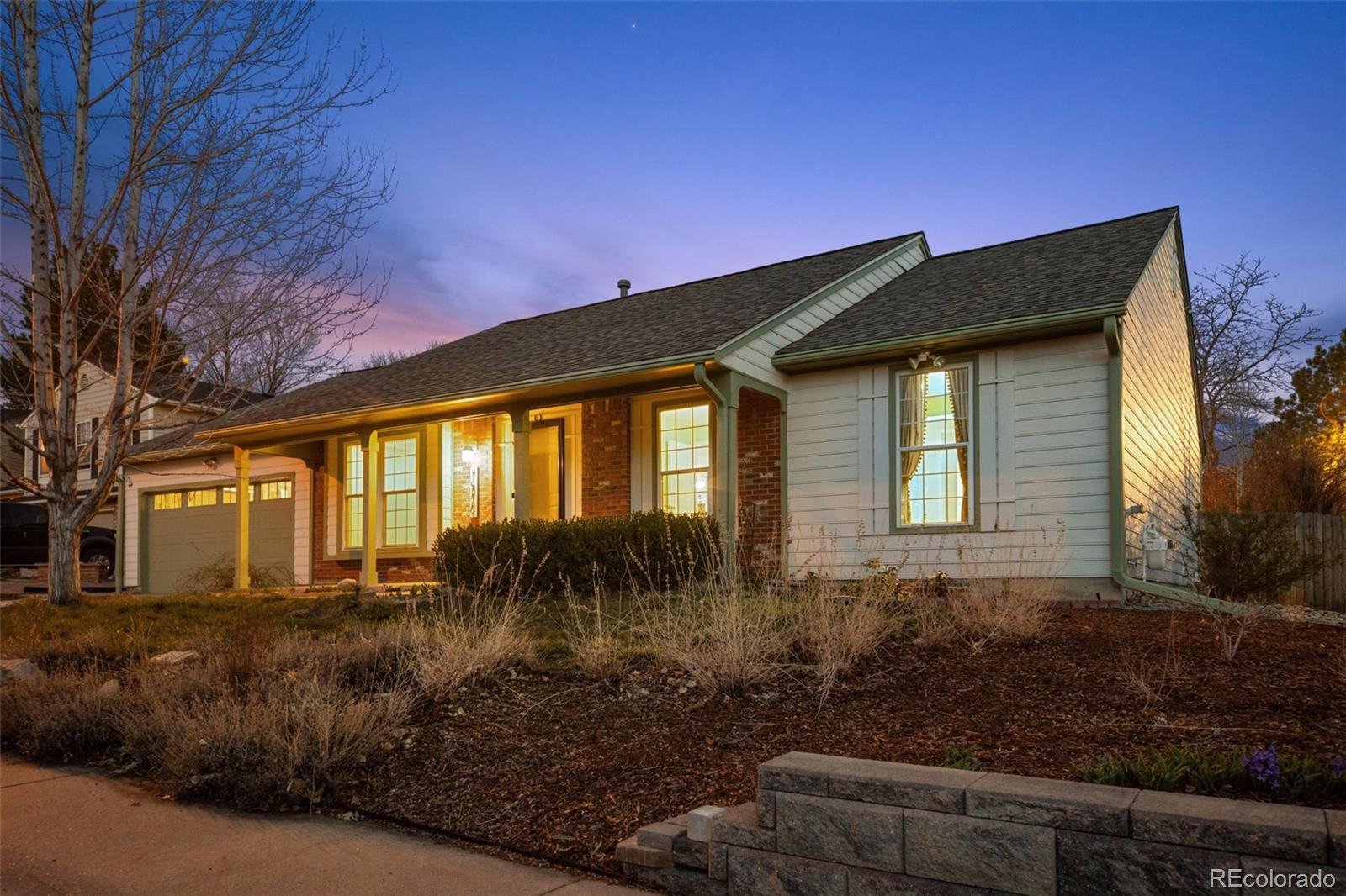 MLS Image #3 for 7546 s penrose court,littleton, Colorado