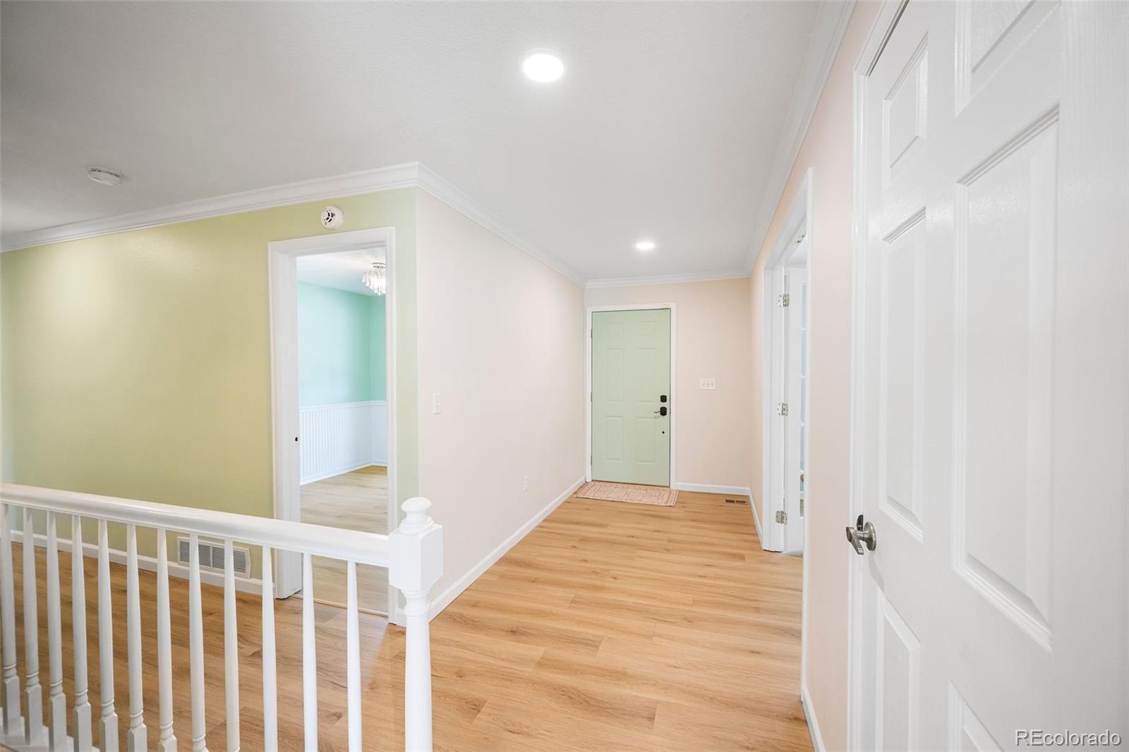 MLS Image #8 for 7546 s penrose court,littleton, Colorado