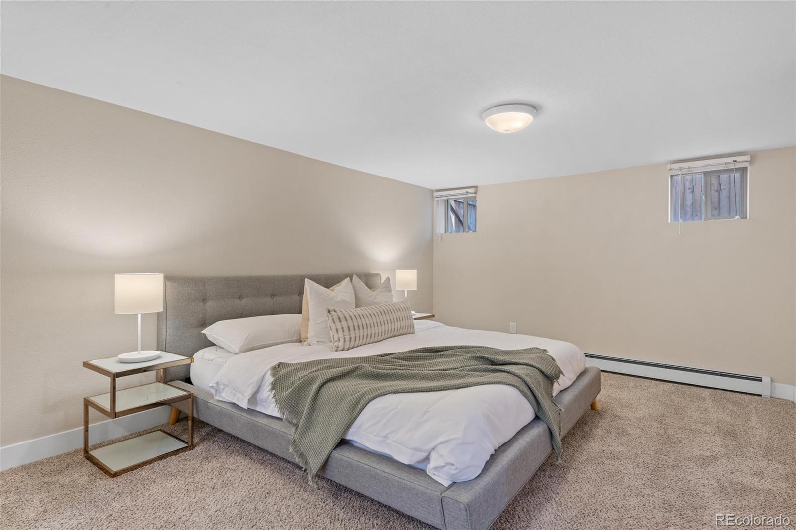 MLS Image #23 for 3311 n york street,denver, Colorado