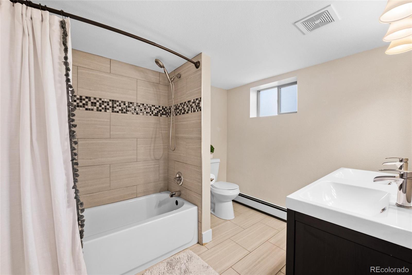 MLS Image #28 for 3311 n york street,denver, Colorado