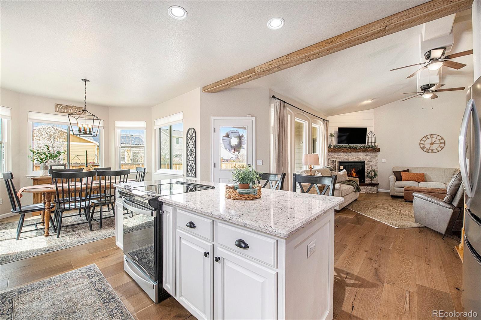 MLS Image #5 for 320  granite way,johnstown, Colorado