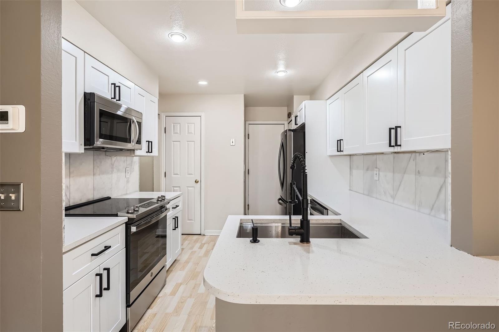 MLS Image #4 for 7373 e iowa avenue,denver, Colorado