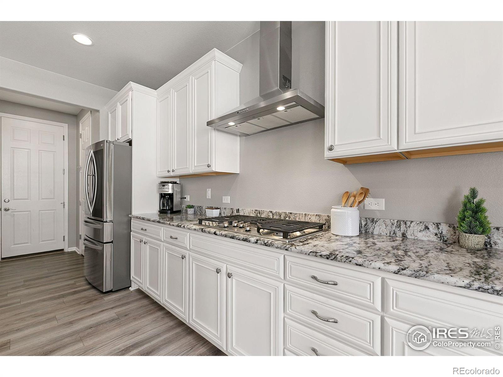 MLS Image #12 for 5481  carmon drive,windsor, Colorado