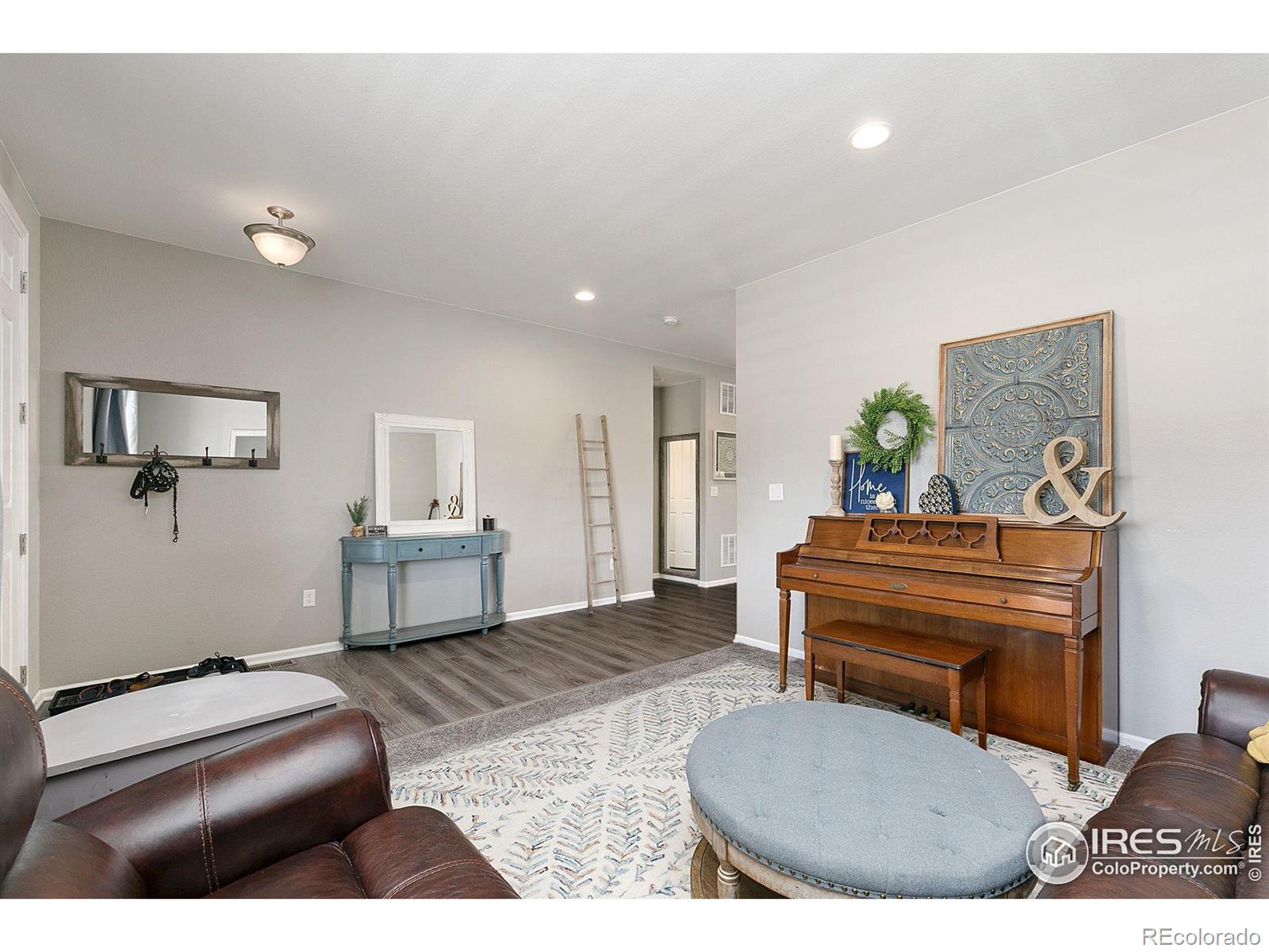 MLS Image #4 for 5481  carmon drive,windsor, Colorado