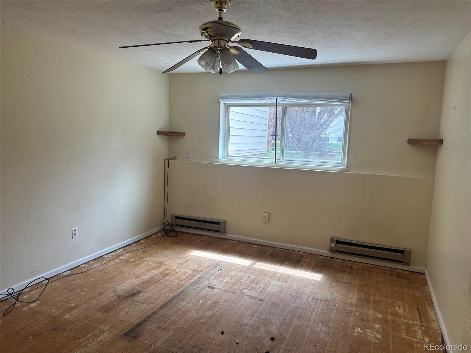 MLS Image #3 for 14602 e 2nd avenue,aurora, Colorado