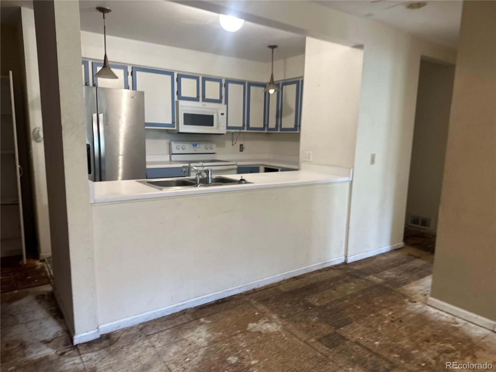 MLS Image #9 for 14602 e 2nd avenue,aurora, Colorado