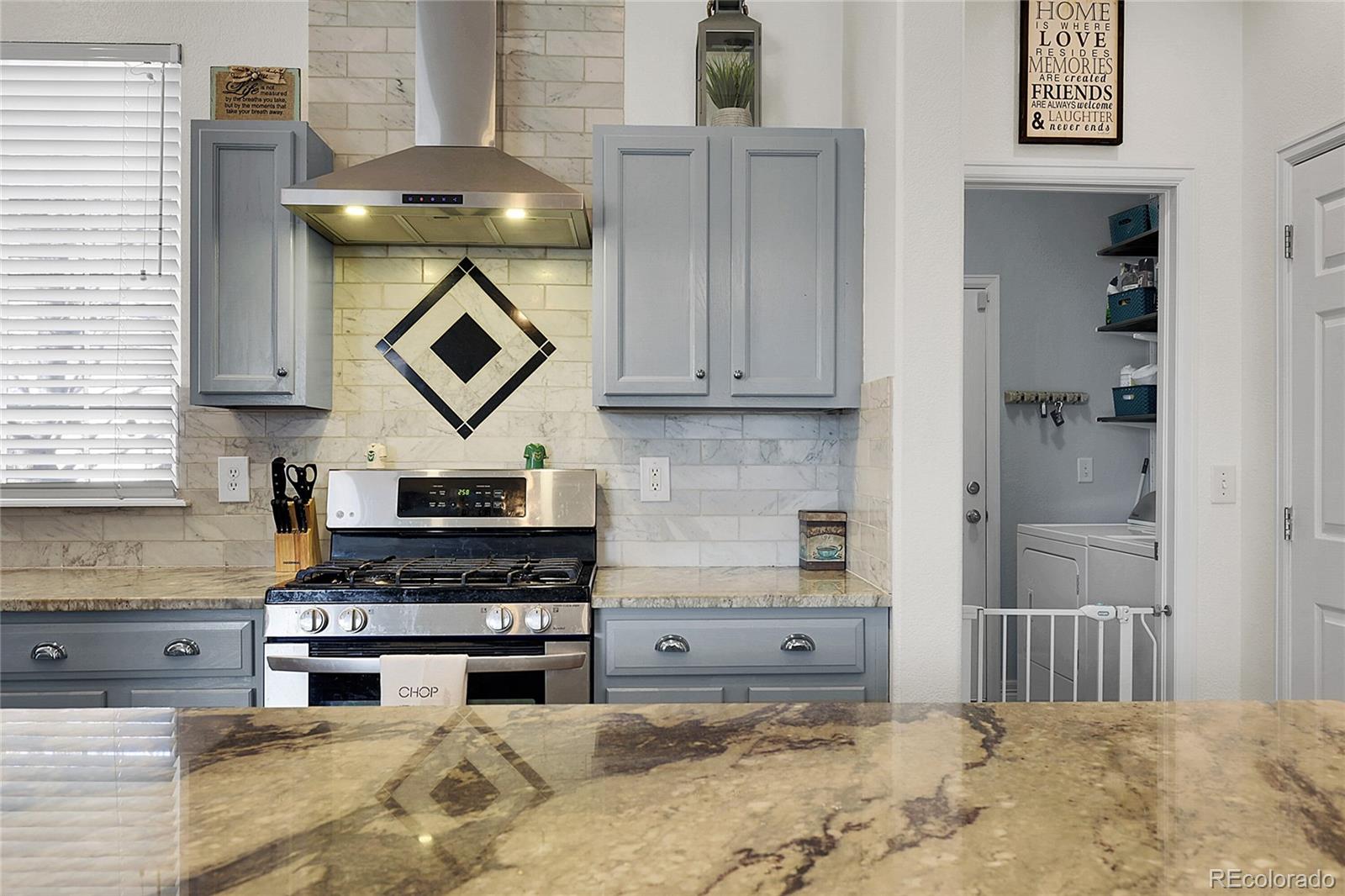 MLS Image #16 for 20630 e ithaca place,aurora, Colorado