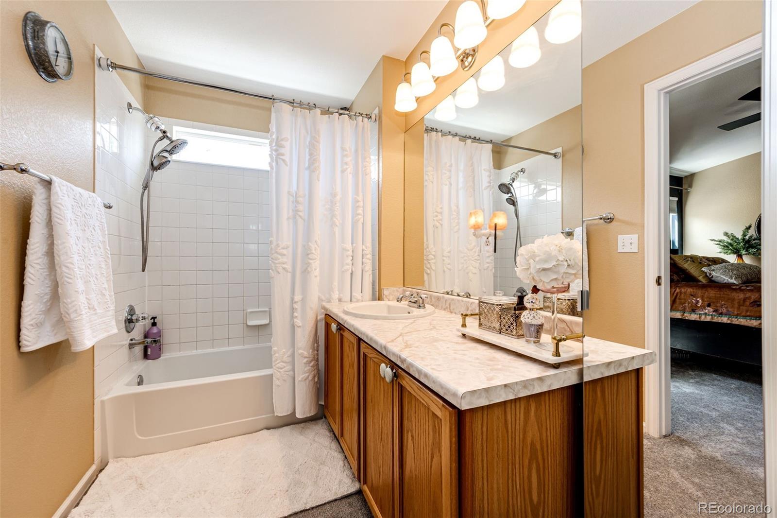 MLS Image #18 for 2070 e 125th place,thornton, Colorado