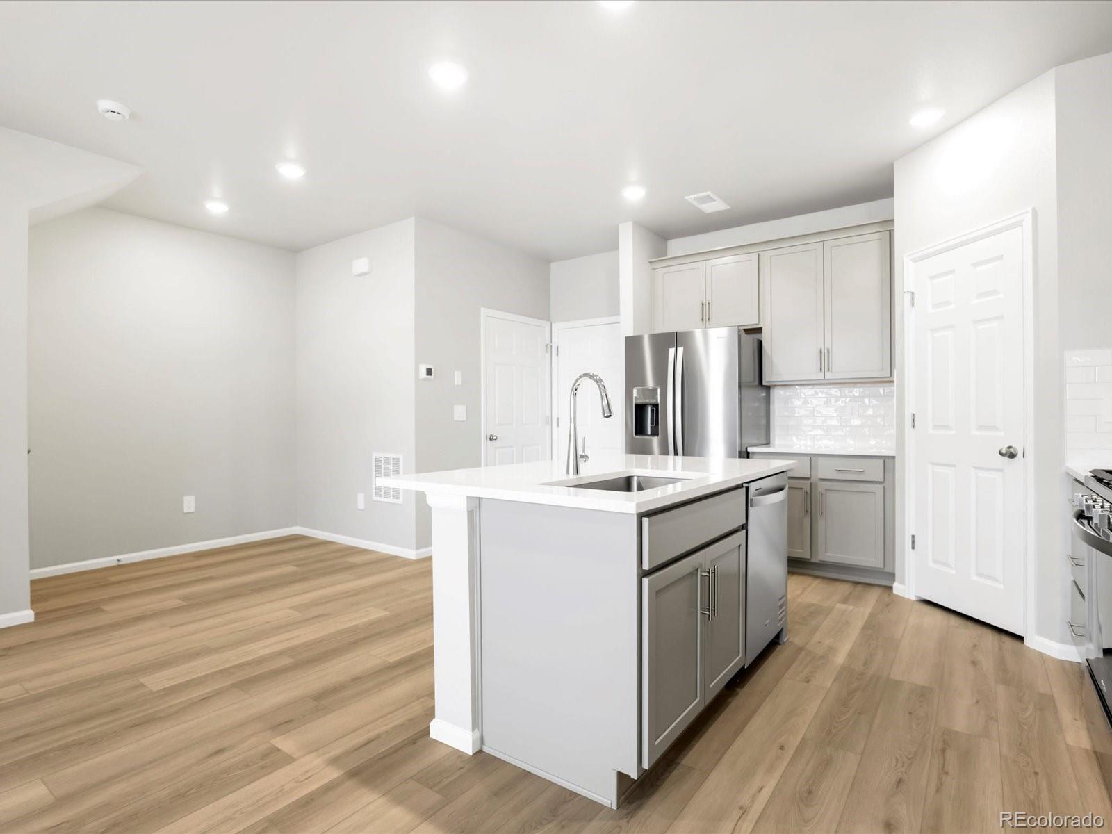 MLS Image #12 for 763 n tibet street,aurora, Colorado