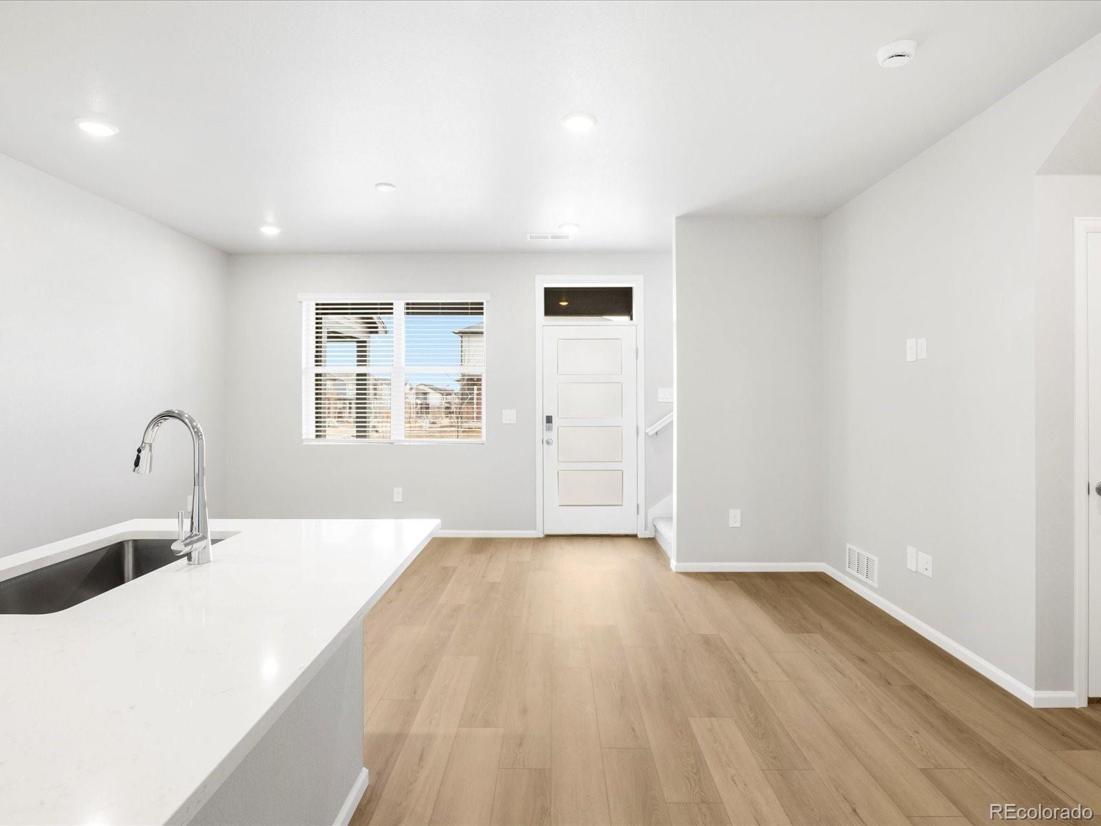 MLS Image #4 for 763 n tibet street,aurora, Colorado