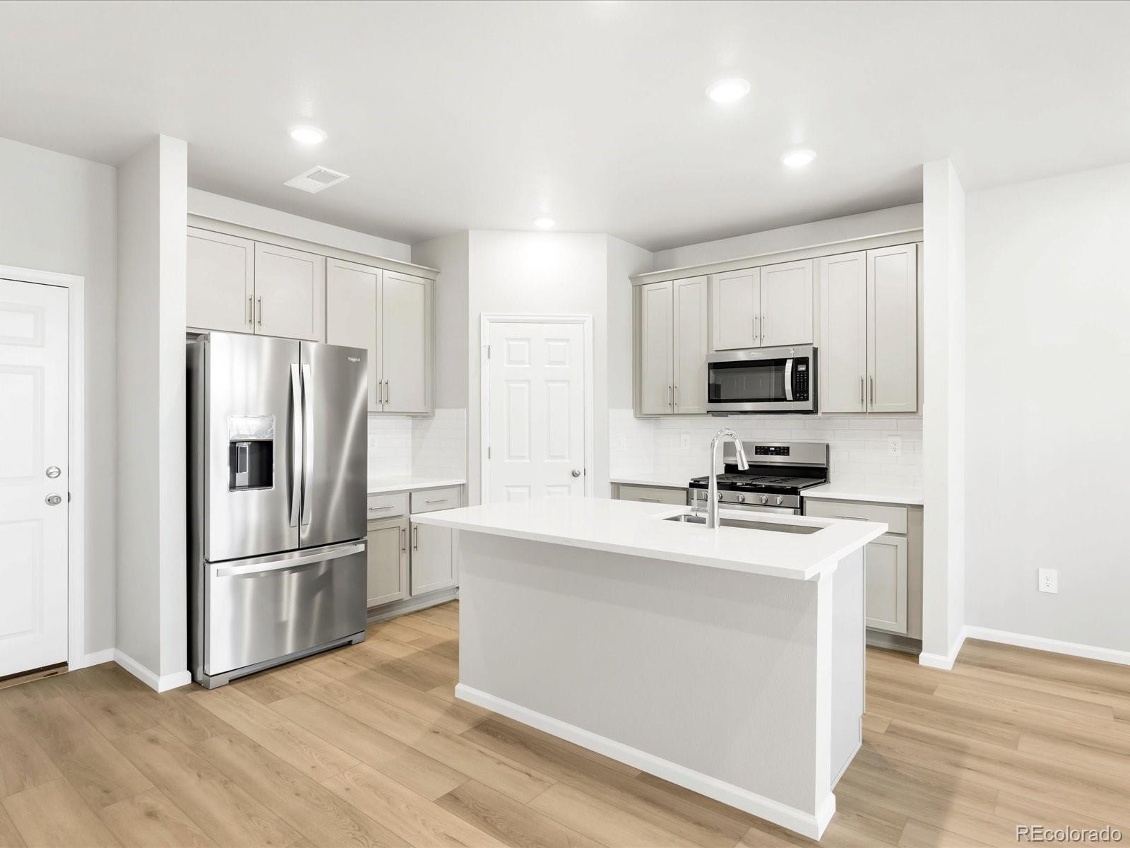 MLS Image #6 for 763 n tibet street,aurora, Colorado