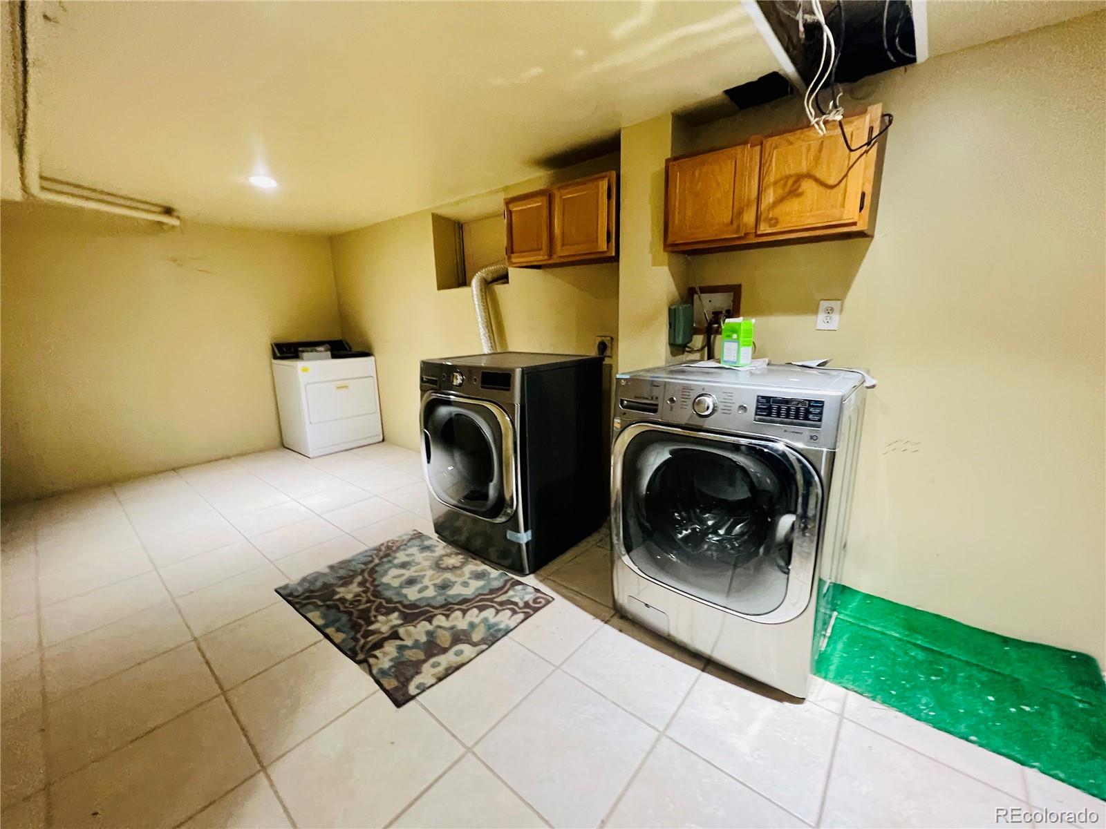 MLS Image #11 for 2027 s newton street,denver, Colorado